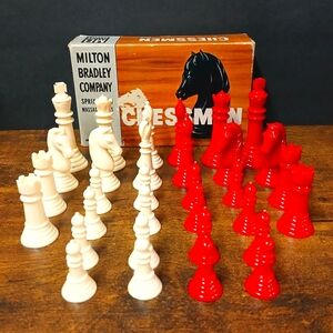 Vintage 1958 Chessmen By Milton Bradley Company “4807” Made in USA, Red & White